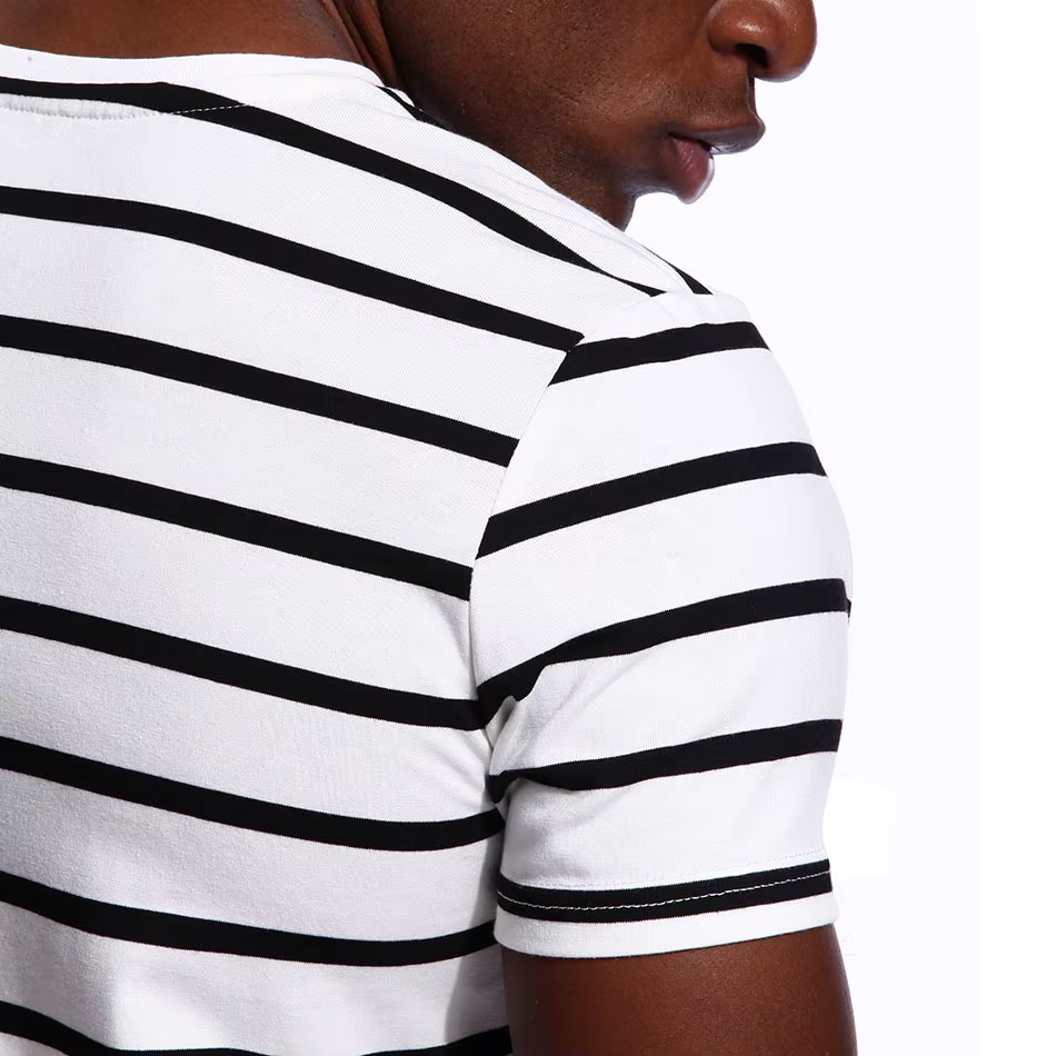 T-shirt à rayures larges et SAINT pour hommes