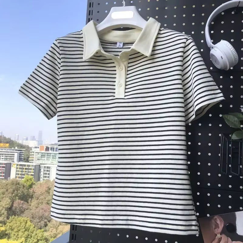 T-shirt à manches courtes et col Polo pour femmes