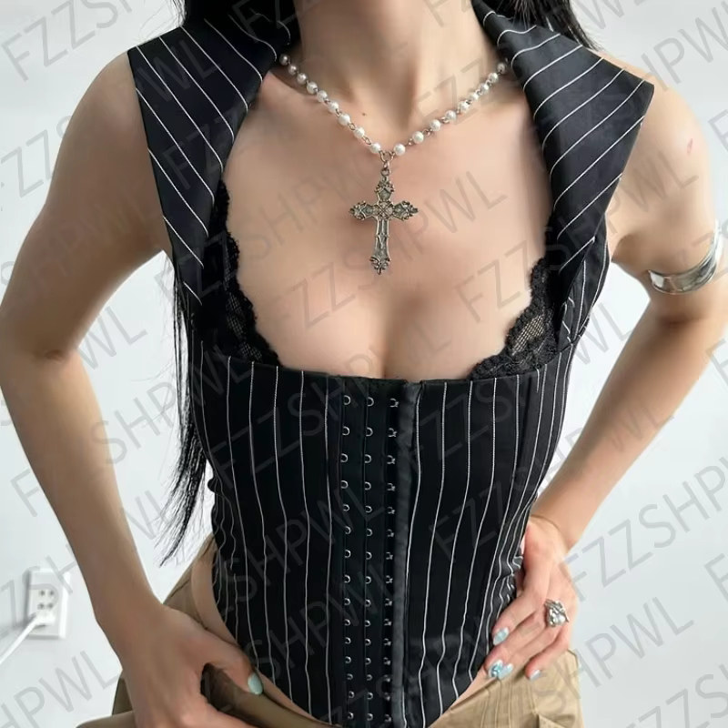 Haut corset Y2K noir à fines rayures pour femme