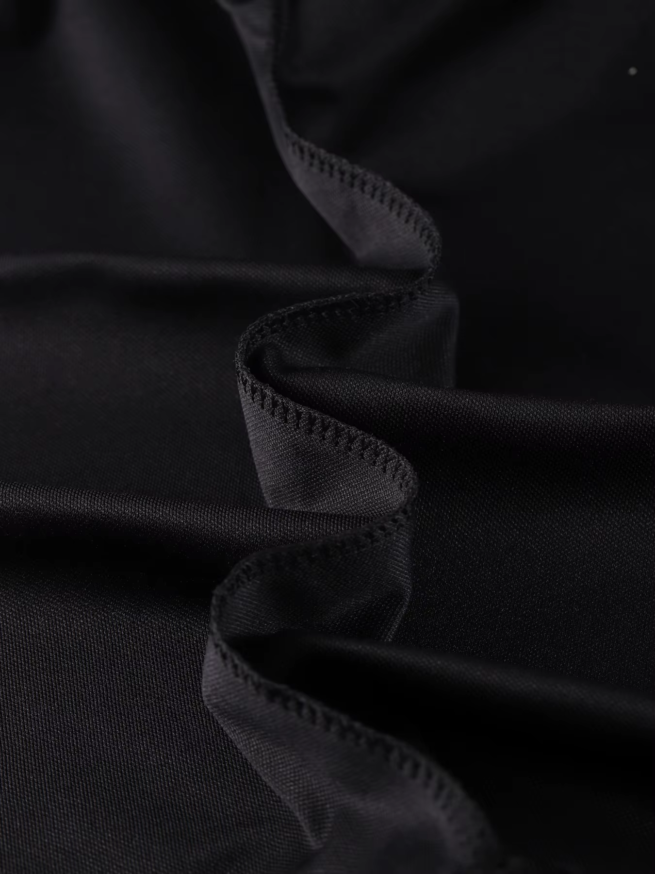 T-shirt manches courtes col Polo contrasté pour femme