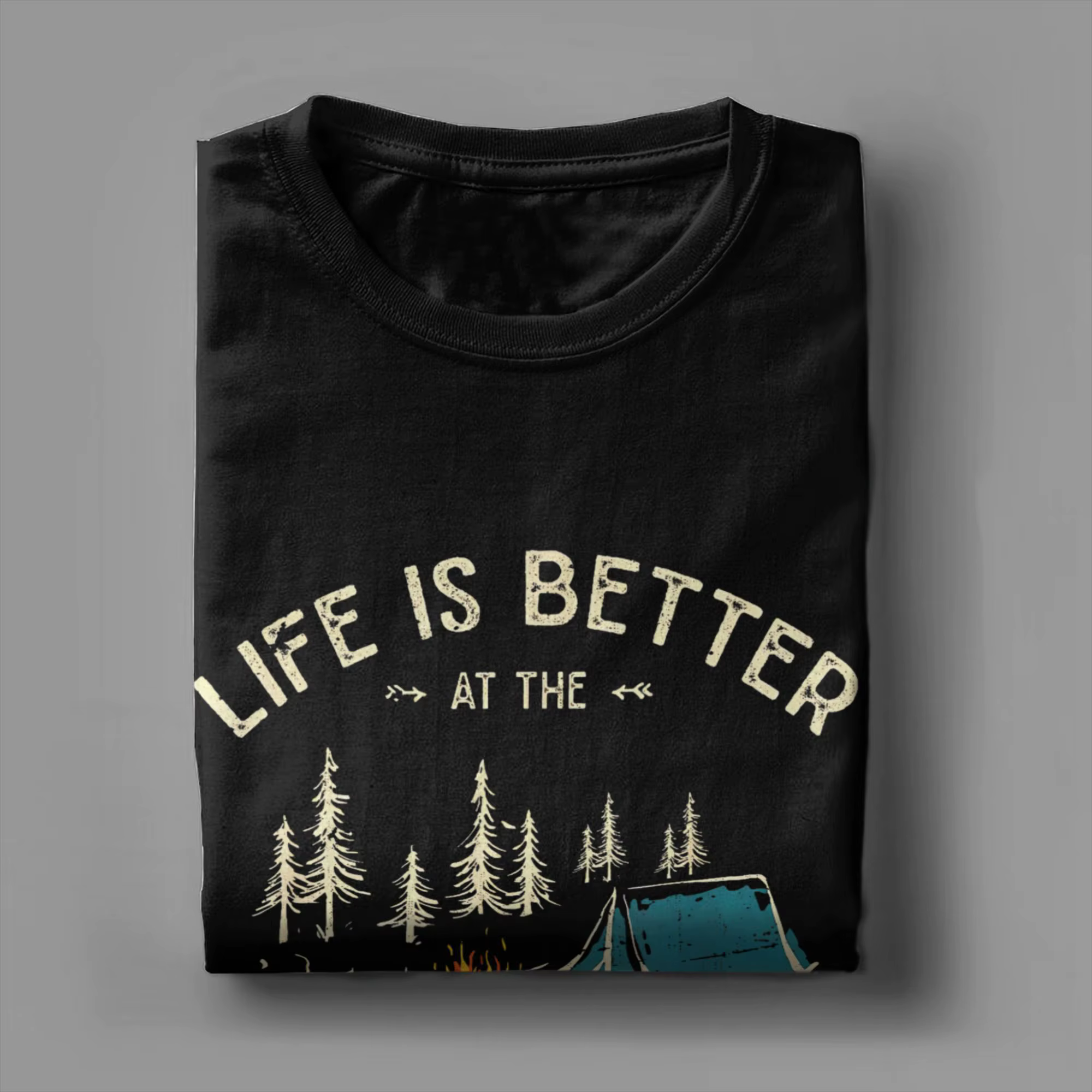 Camping graphique T-Shirts la vie est meilleure au feu de camp chemise pour Camper cadeau pour hommes femmes amour