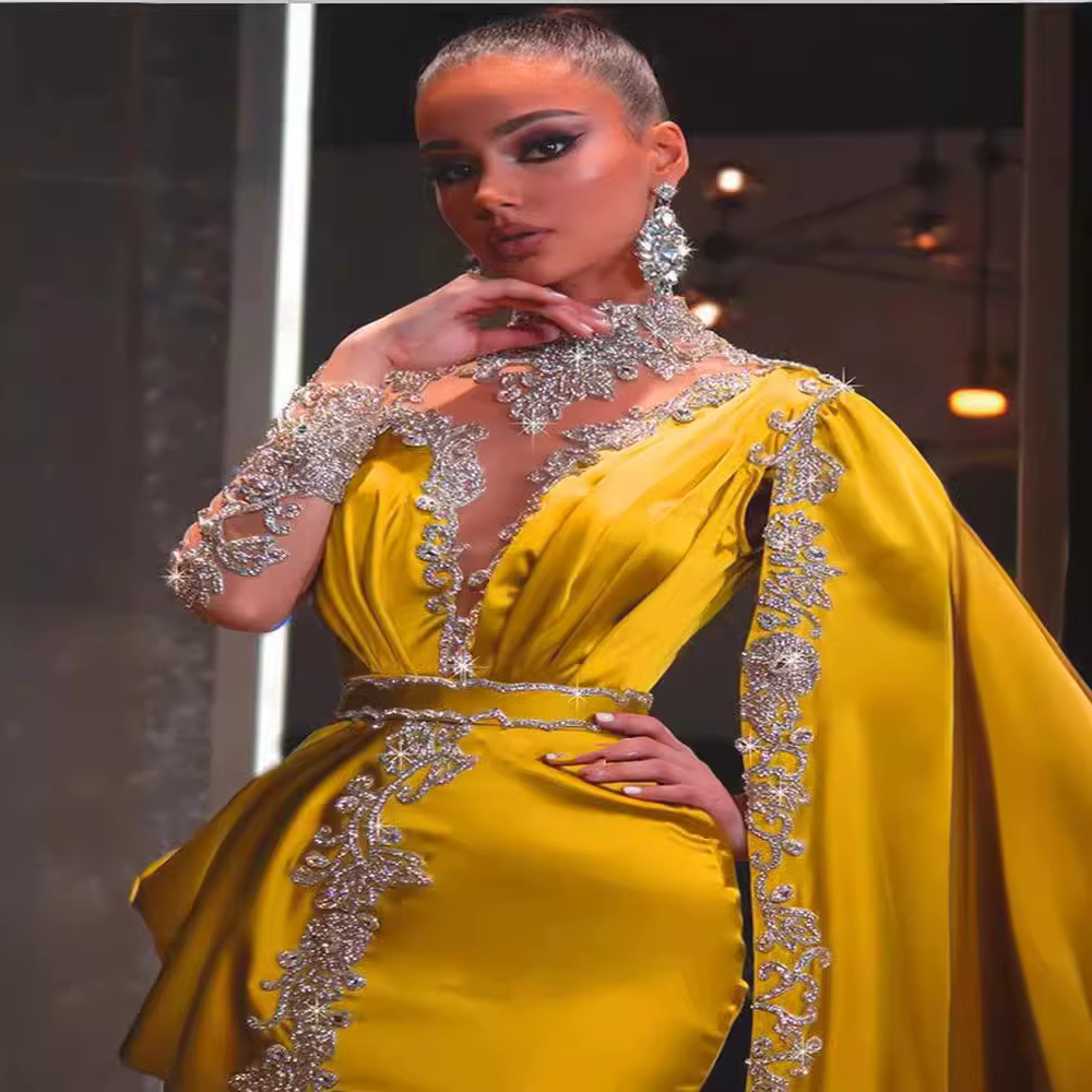 Robe longue à paillettes jaunes pour femmes