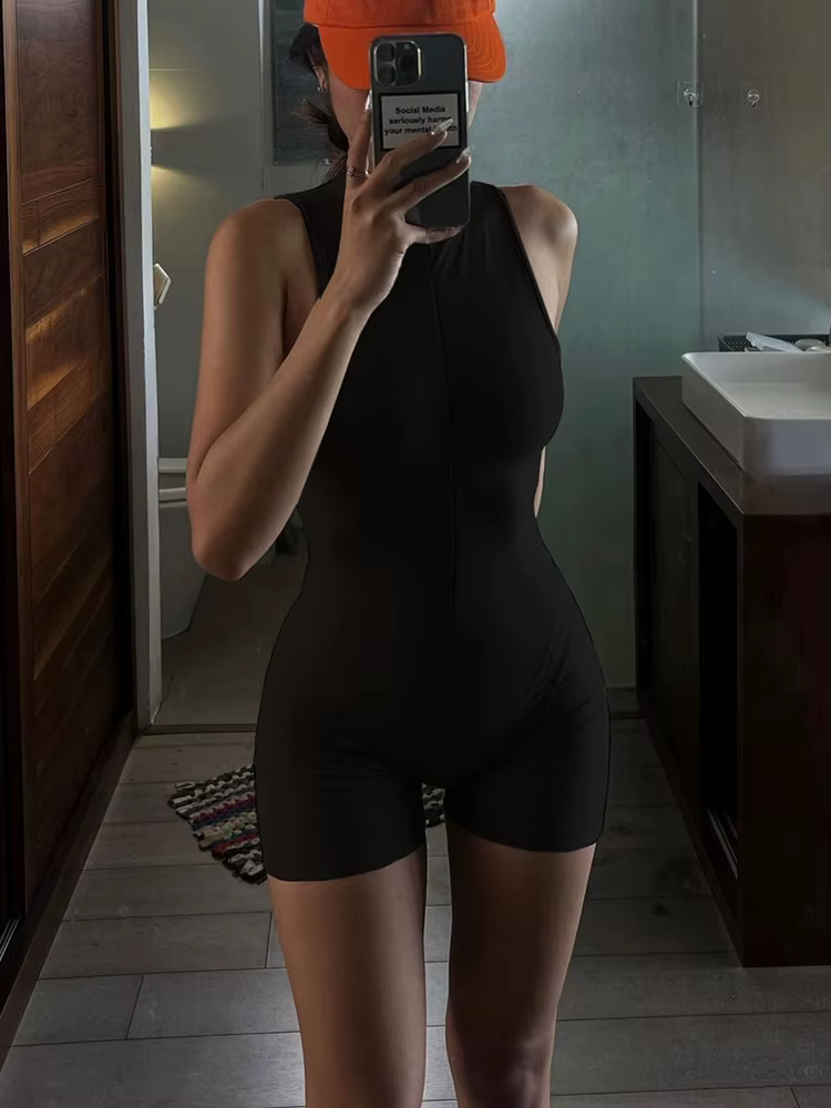 Sans manches une pièce maillots de bain Shorts Surf costume 2025 été nouvelles femmes plage sport maillot de bain natation Sexy fermeture éclair noir Bikini ensemble