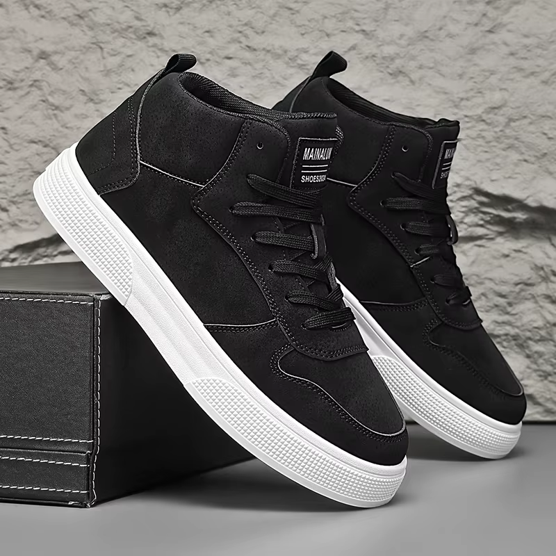 Baskets, chaussures de skate montantes pour le printemps et les sports de plein air
