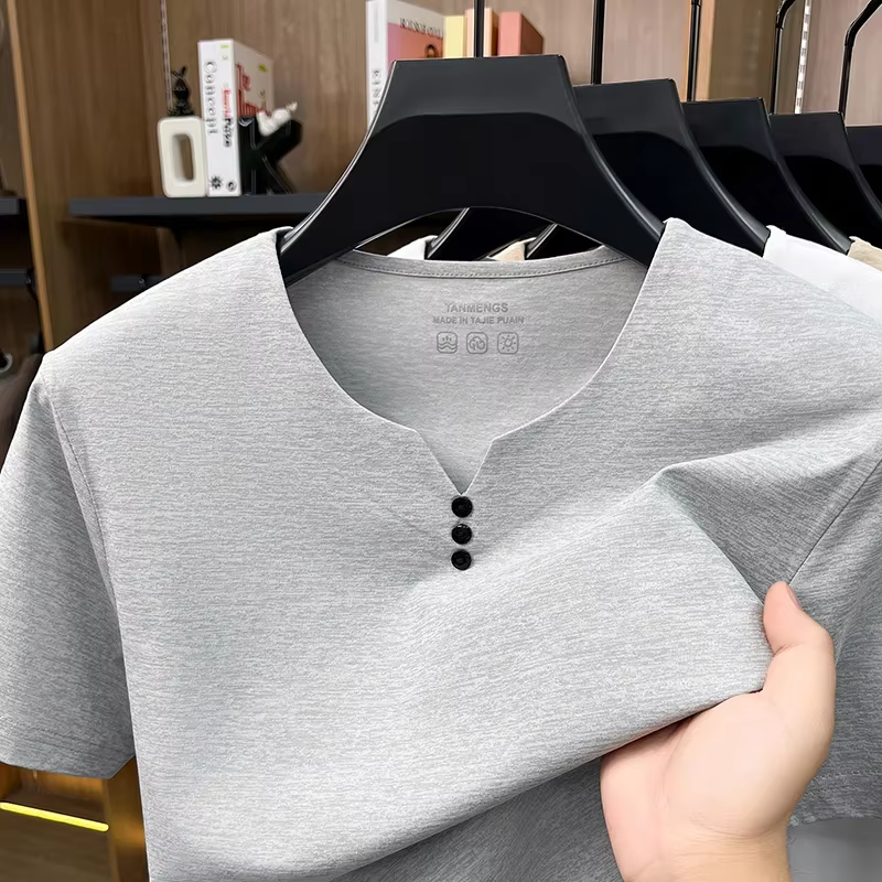 T-shirts à col Henley pour hommes