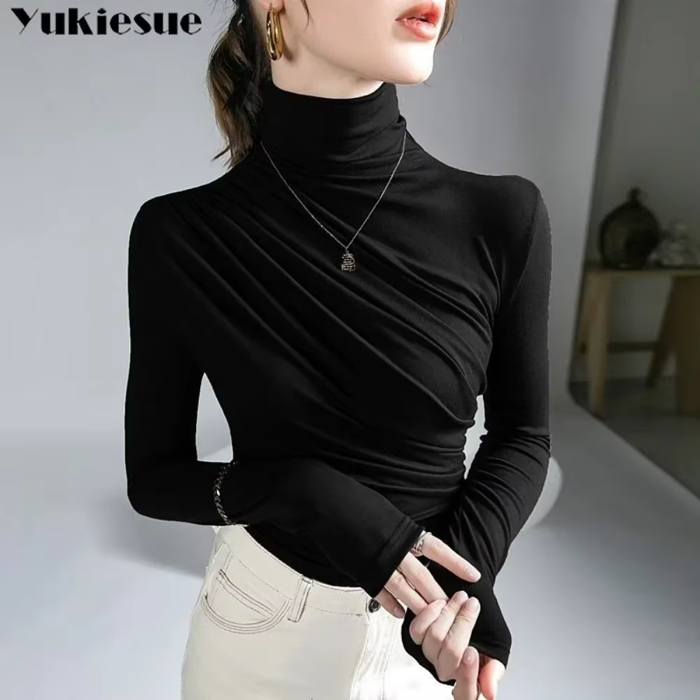 T-shirt extensible plissé à col roulé pour femme