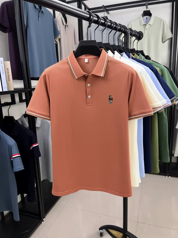 Marques de luxe été manches courtes polo chemise mode nouvelle exquise dessin animé ours broderie hommes décontracté confort respirant T-shirt
