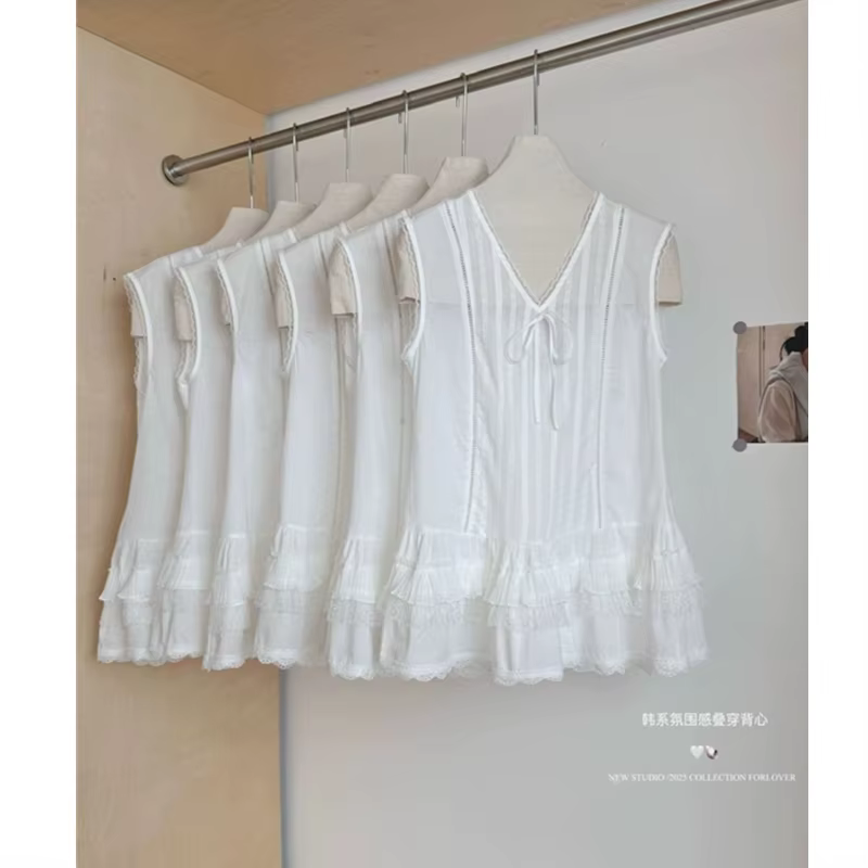 Débardeur blanc chic pour femme avec dentelle