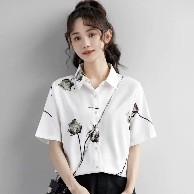 Polo blanc à manches courtes pour femmes