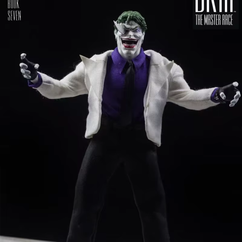 Batman : Le Chevalier Noir revient