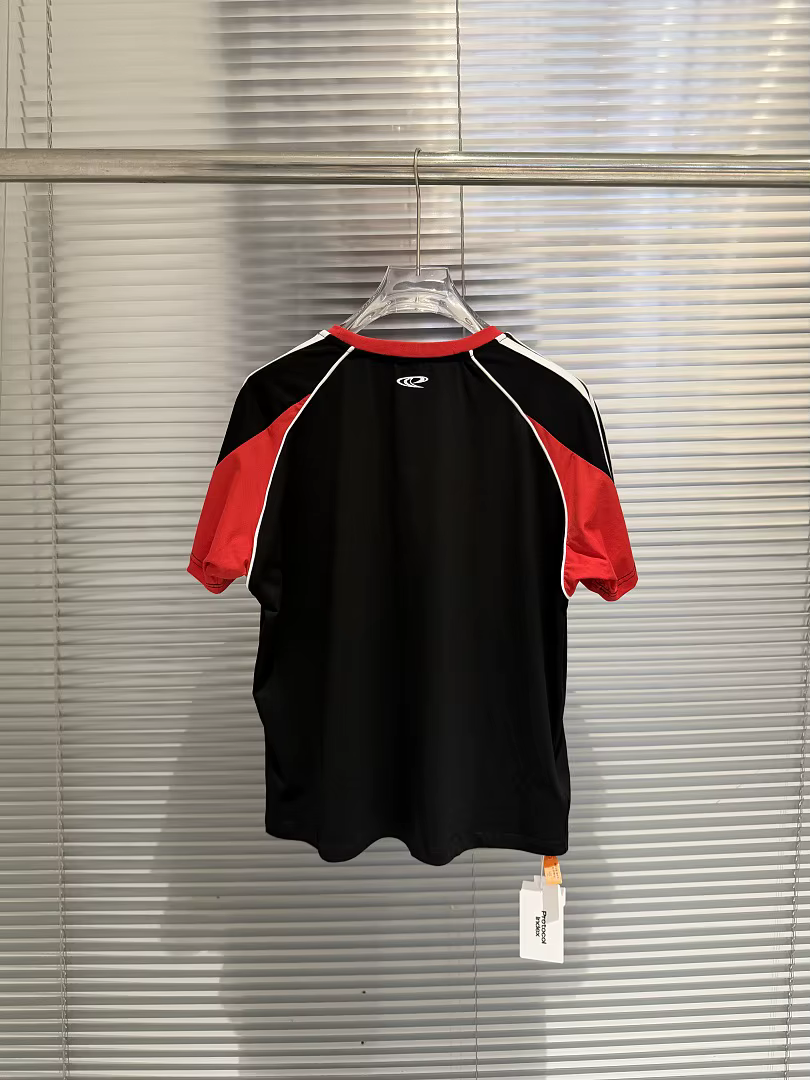 T-shirt à manches courtes extensible coupe ajustée