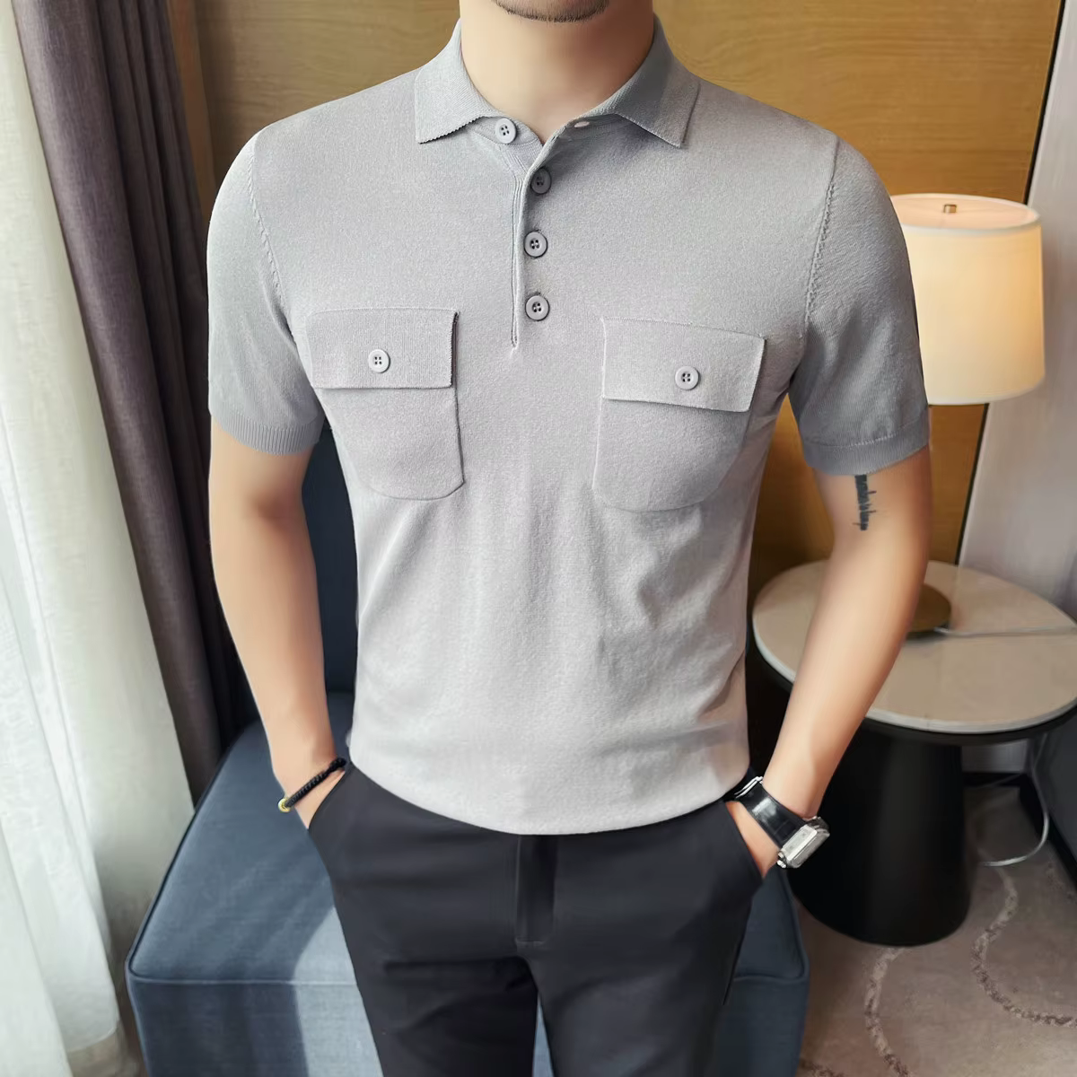 Polo t-shirt homme été mode Double poches conception à manches courtes hommes Polos chemises coupe ajustée décontracté glace soie tricot pulls