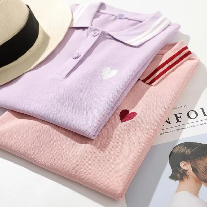 Chemise boutonnée à col polo pour femme