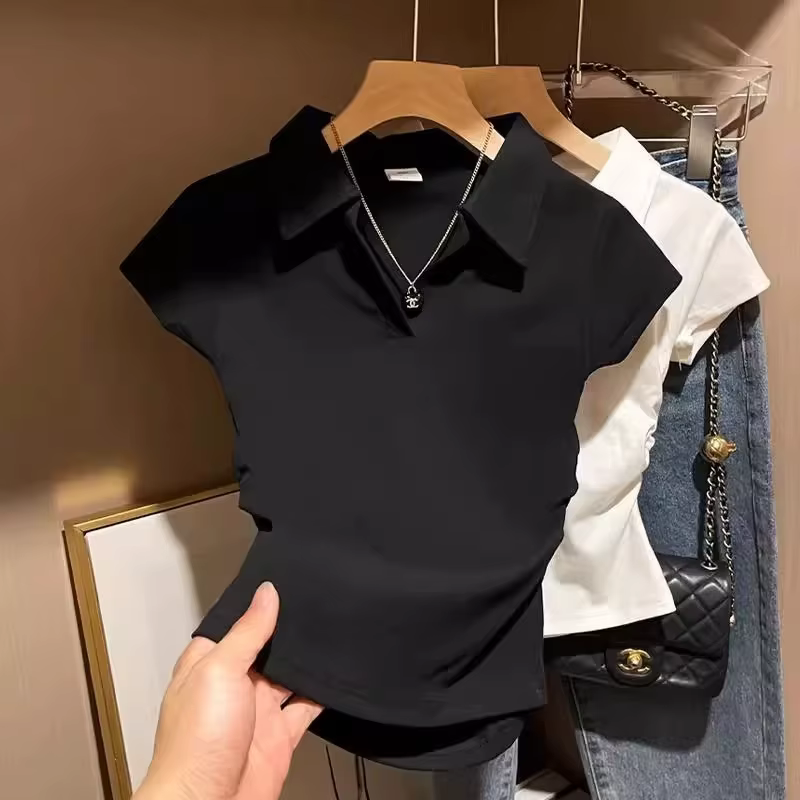 T-Shirt Polo court épicé pour femmes