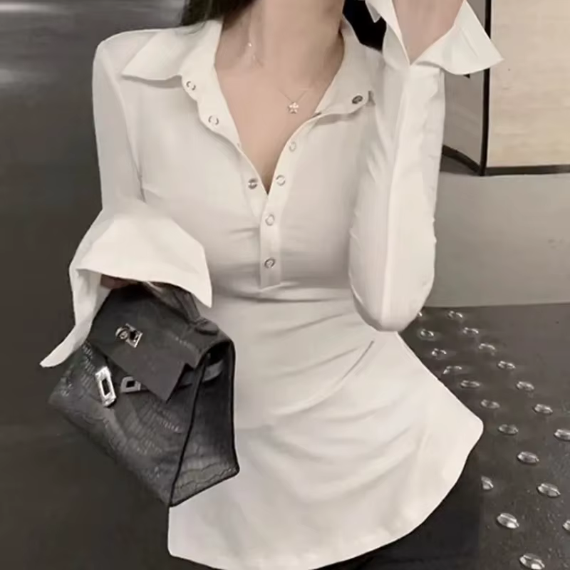 T-shirt à col polo uni pour femmes