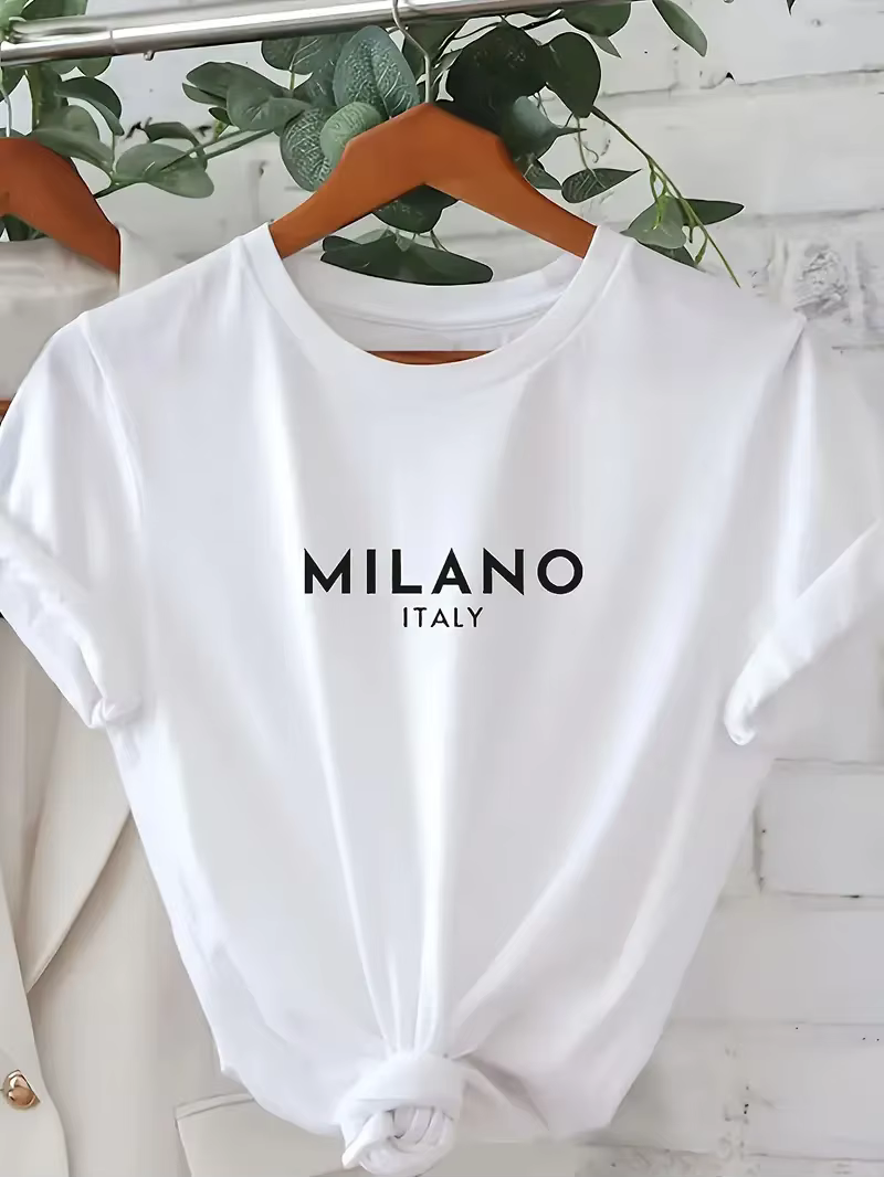 T-shirt à manches courtes et col rond pour femme