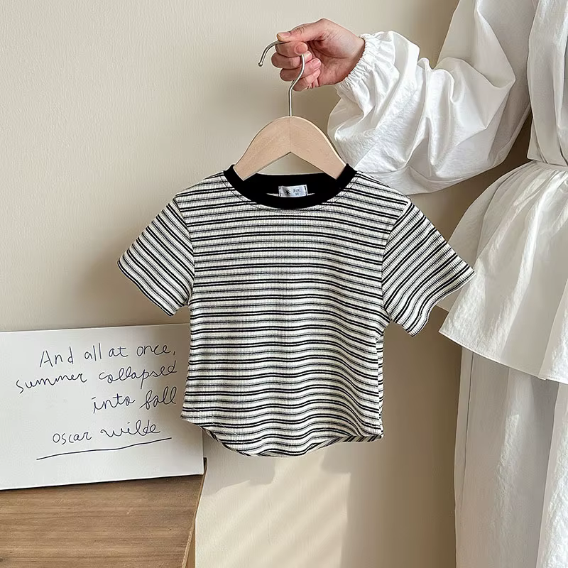 T-shirt rayé à manches courtes pour enfants