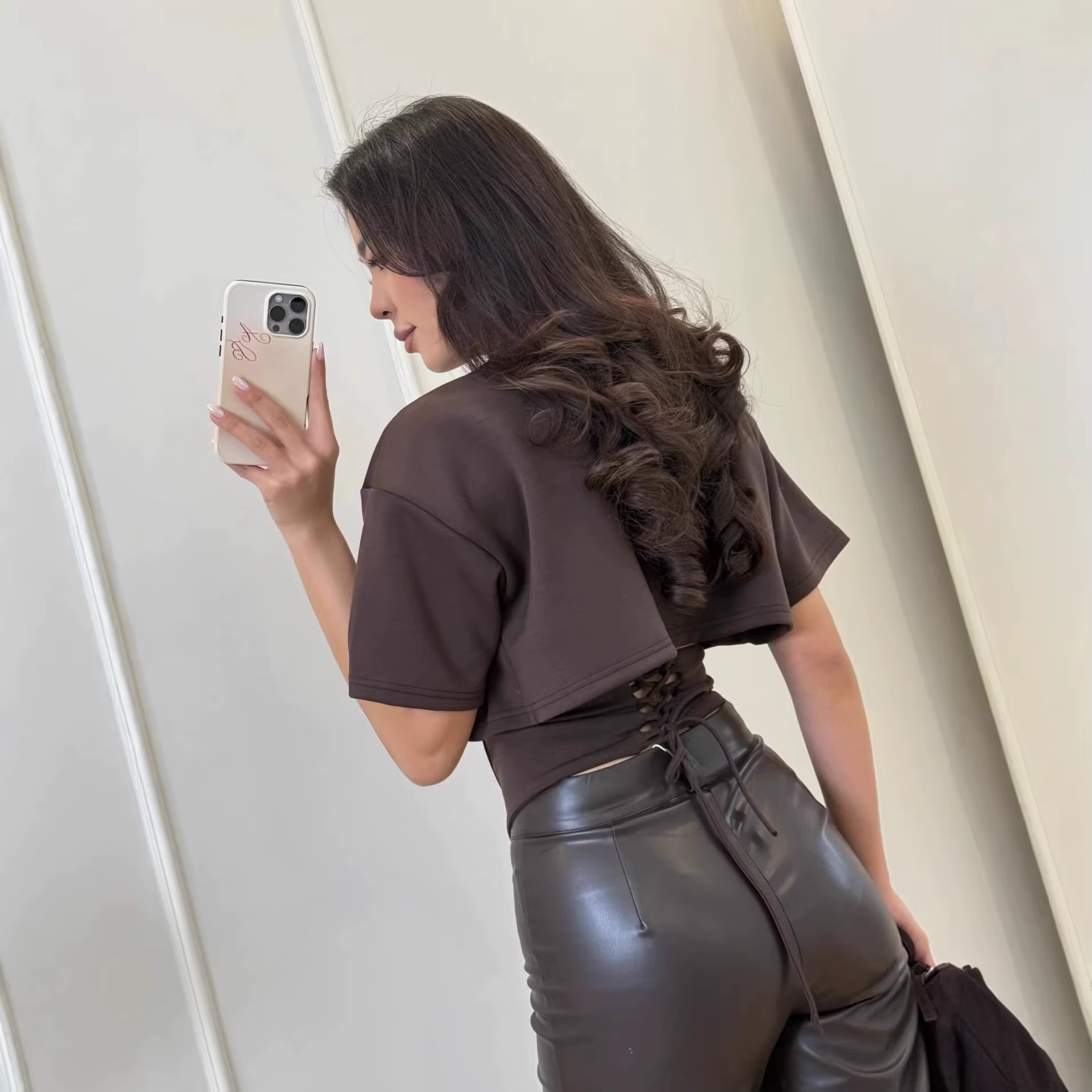 T-shirt à col rond et manches courtes pour femme