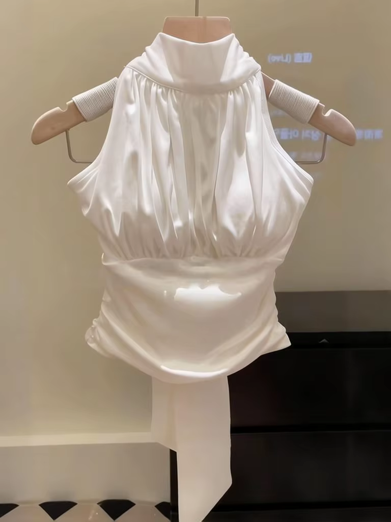 T-shirt de luxe sans manches à col licou pour femme