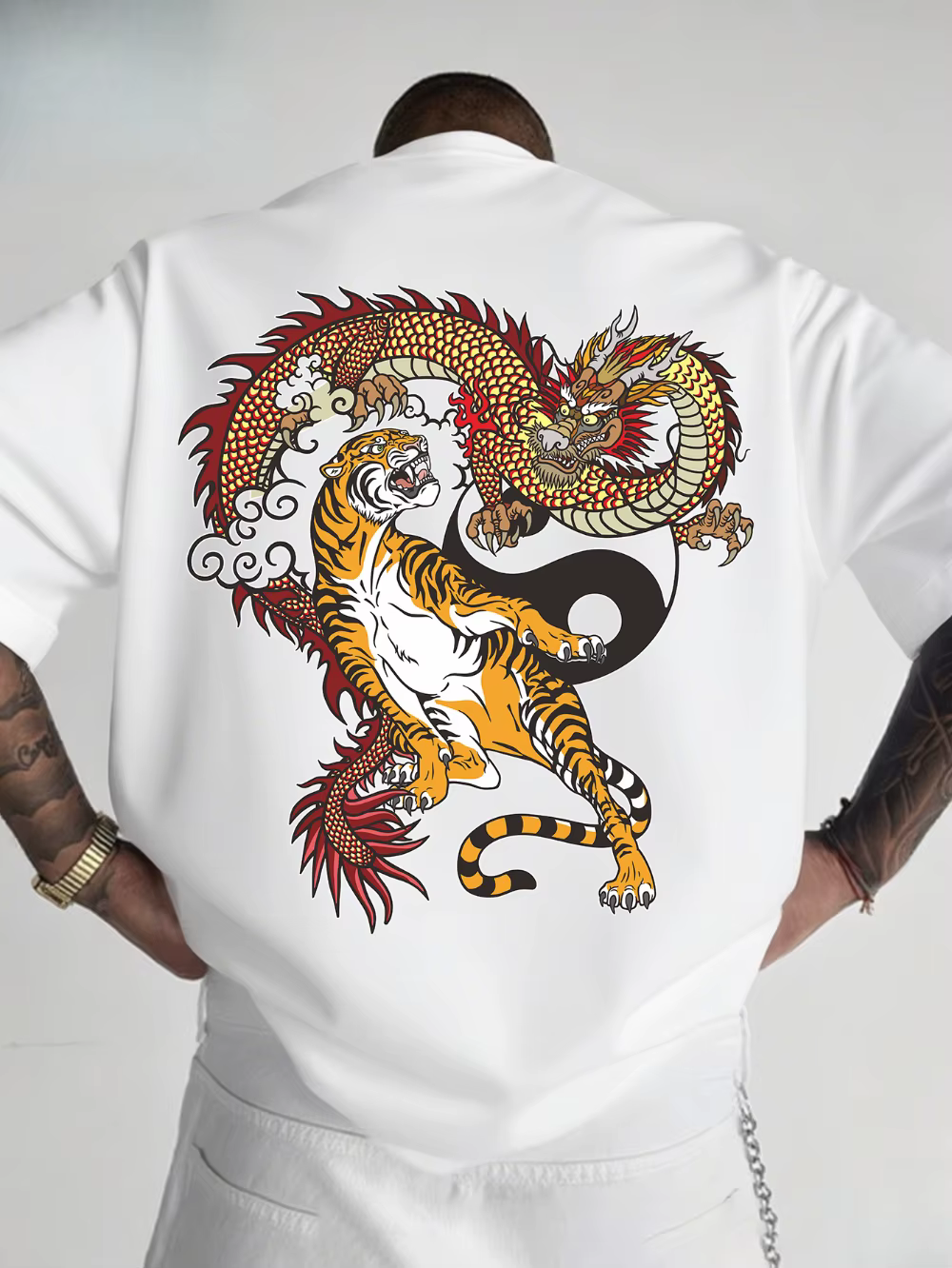 T-shirt pour homme avec impression par transfert thermique « Dragon et Tigre »