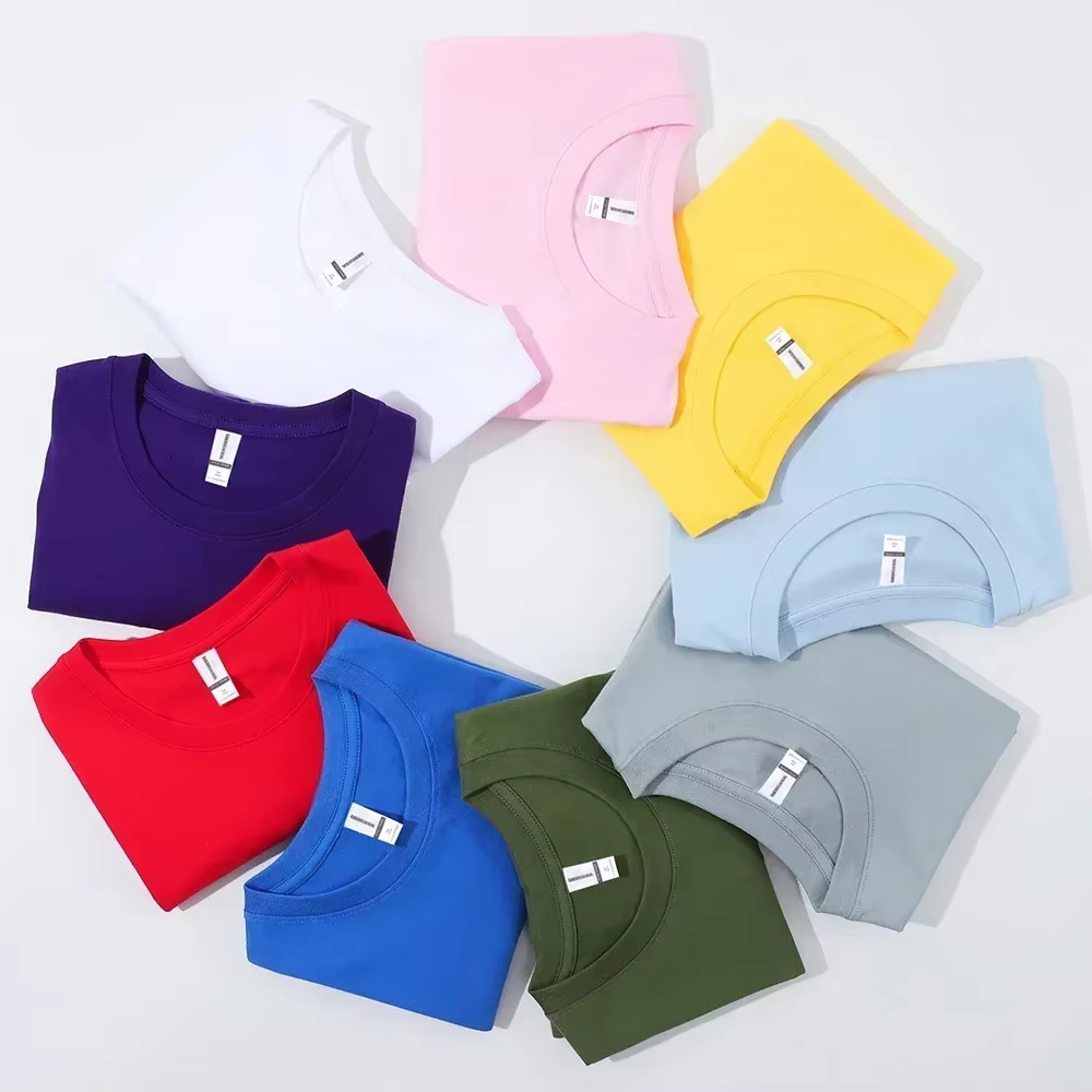 T-shirts graphiques pour hommes et femmes