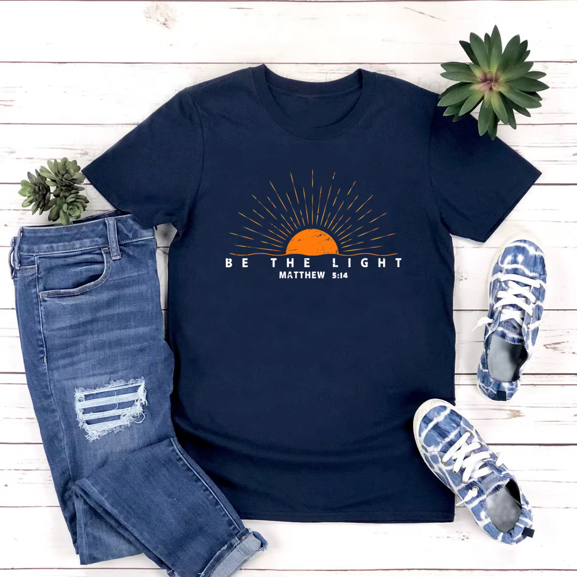 T-shirt Be The Light Matthew 5:14