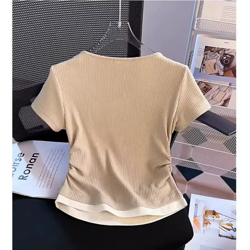 T-shirt amincissant à manches courtes pour femme
