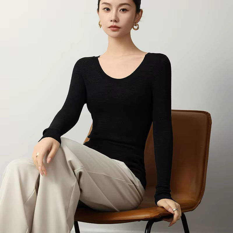 Fine-Spun 100% laine mérinos super fine à col rond pour femme