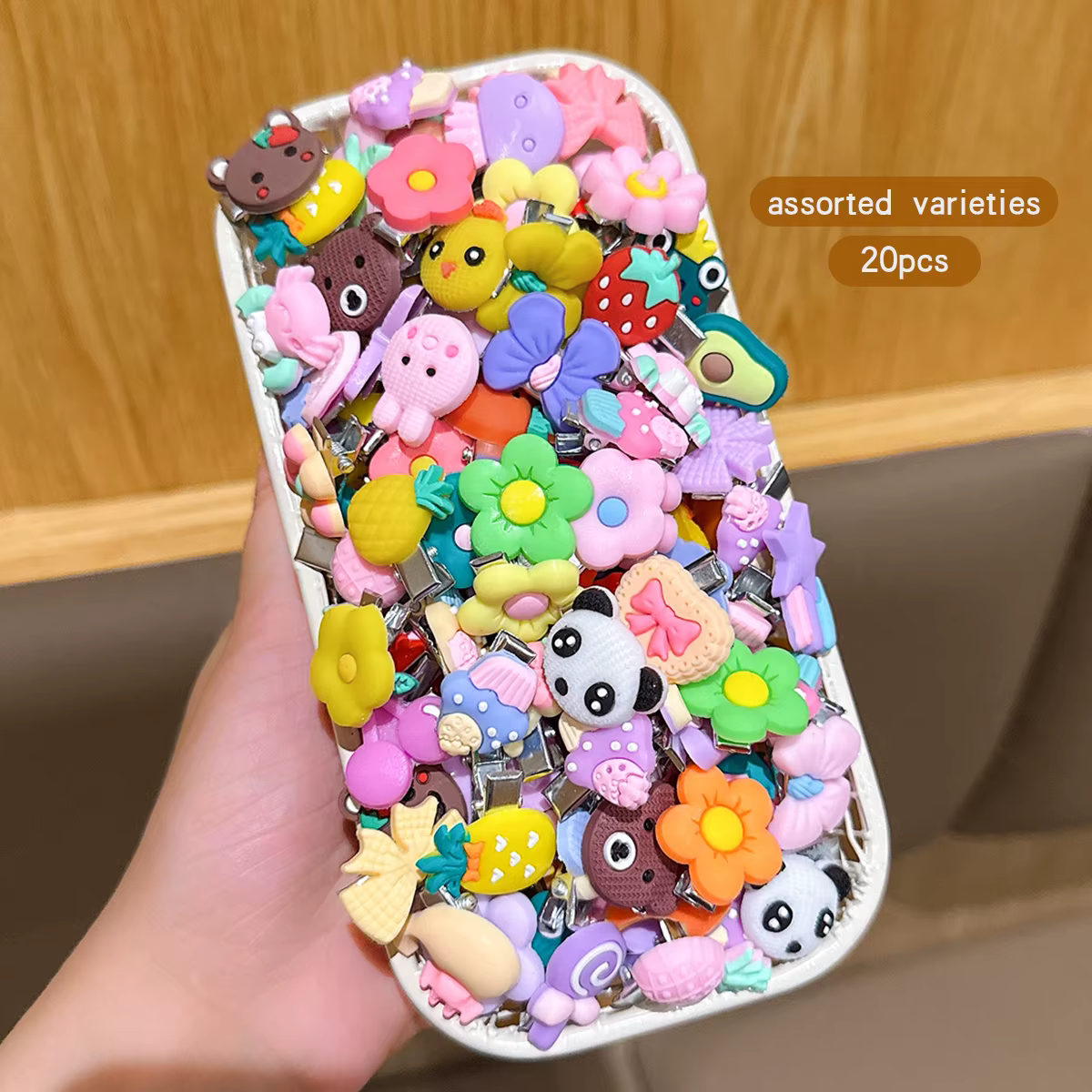 20 pinces à cheveux mignonnes de dessin animé aléatoires adaptées aux accessoires