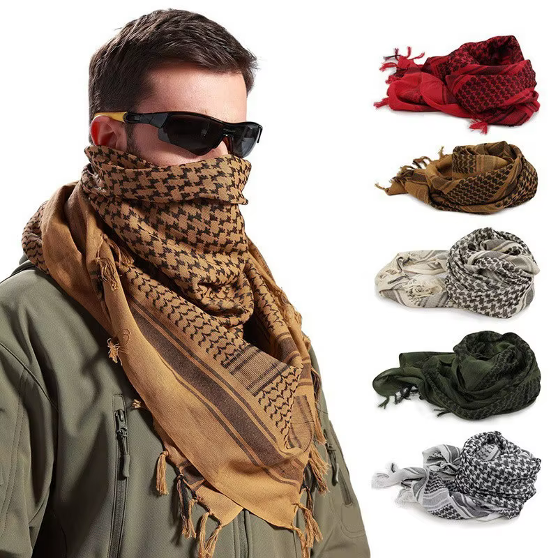 Écharpe à carreaux militaire légère