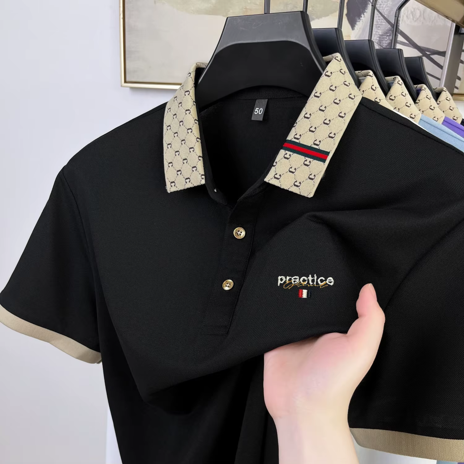 Polo brodé pour homme, idéal pour l’été, avec col en jacquard et tissu en soie de mûrier, respirant, pour un usage professionnel, décontracté ou quotidien, à manches courtes.