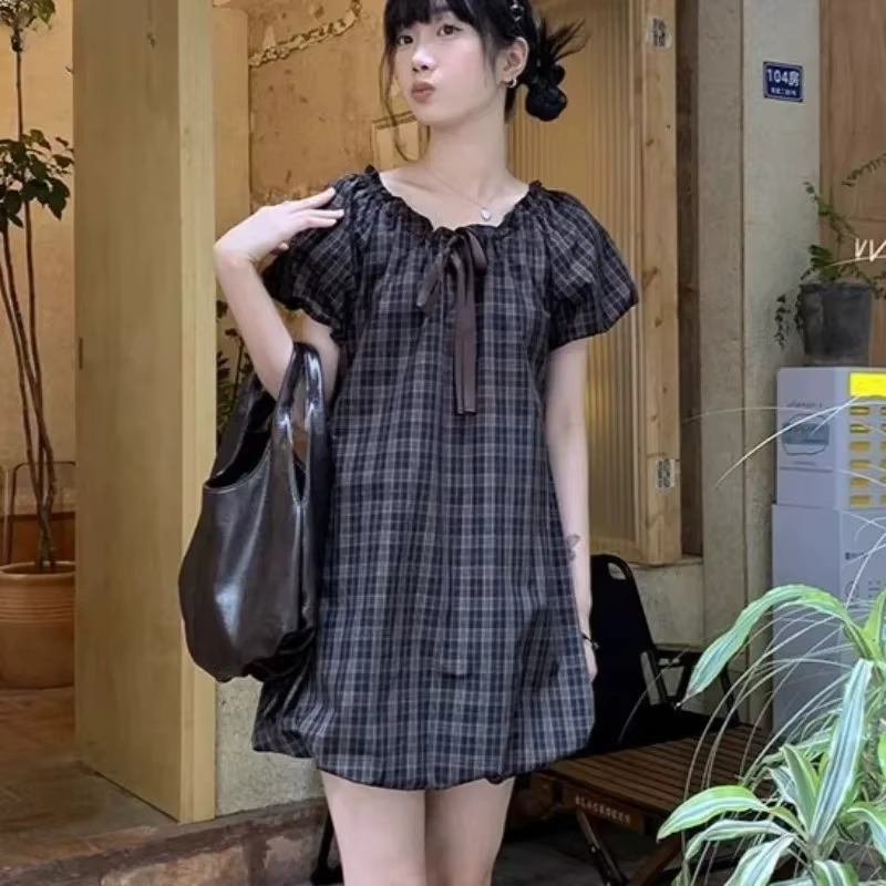 Robes à carreaux pour femmes