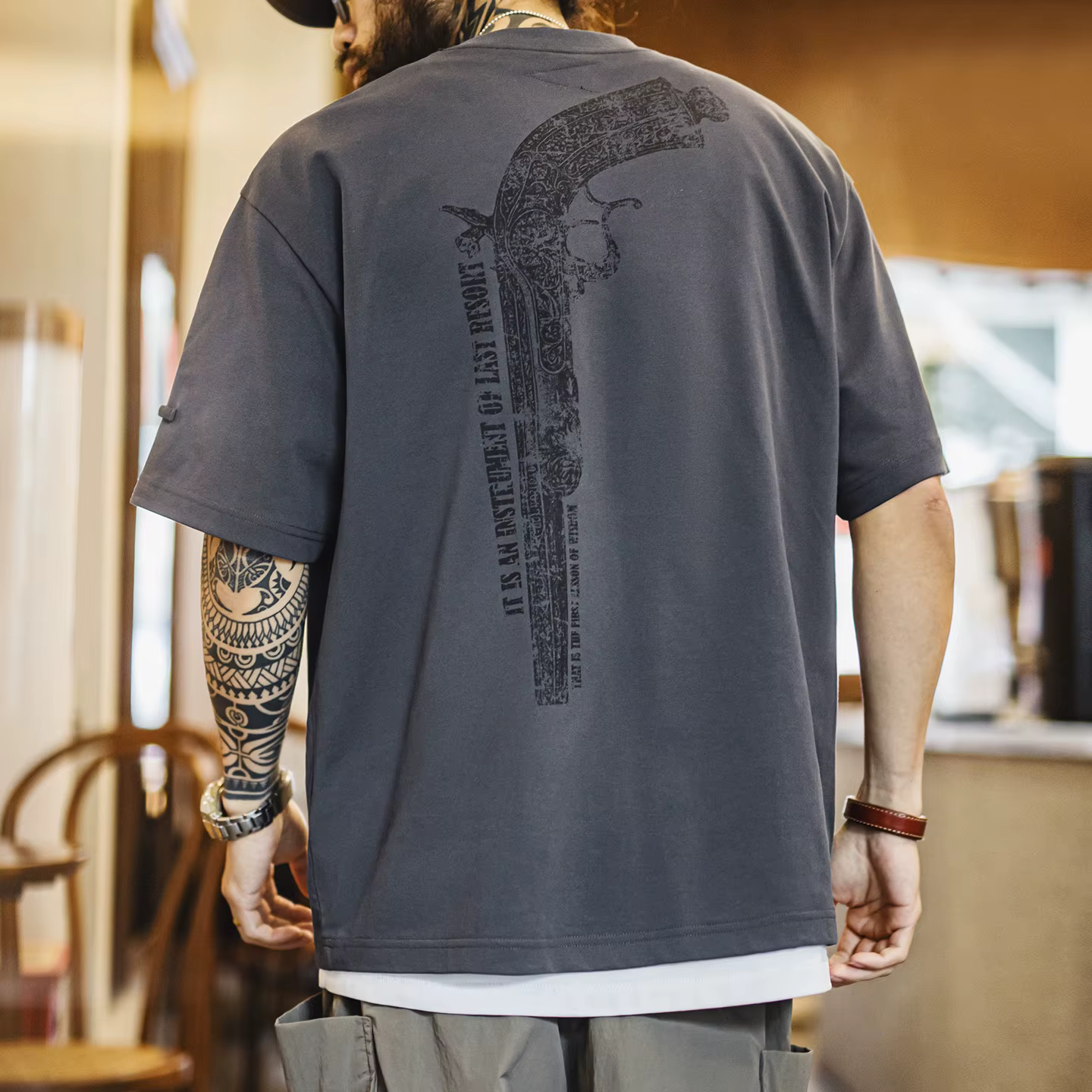 T-shirt en tricot imprimé col rond style rétro américain pour homme Maden
