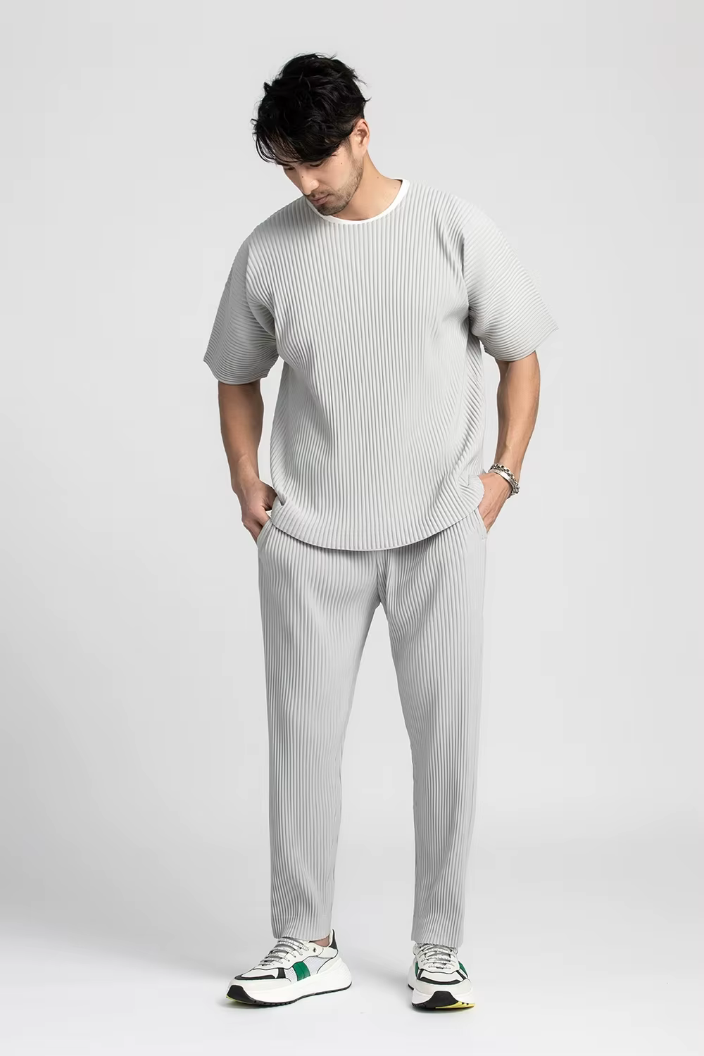 Miyake T-Shirt plissé pour hommes vêtements d'été à manches courtes