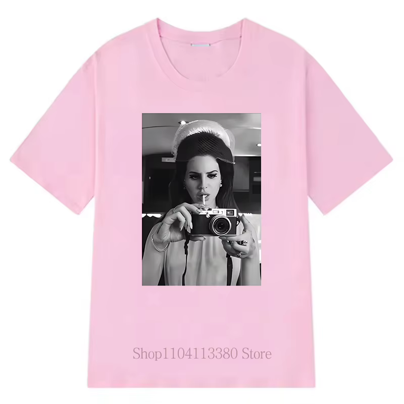 T-shirts à imprimé graphique Lana Del Rey