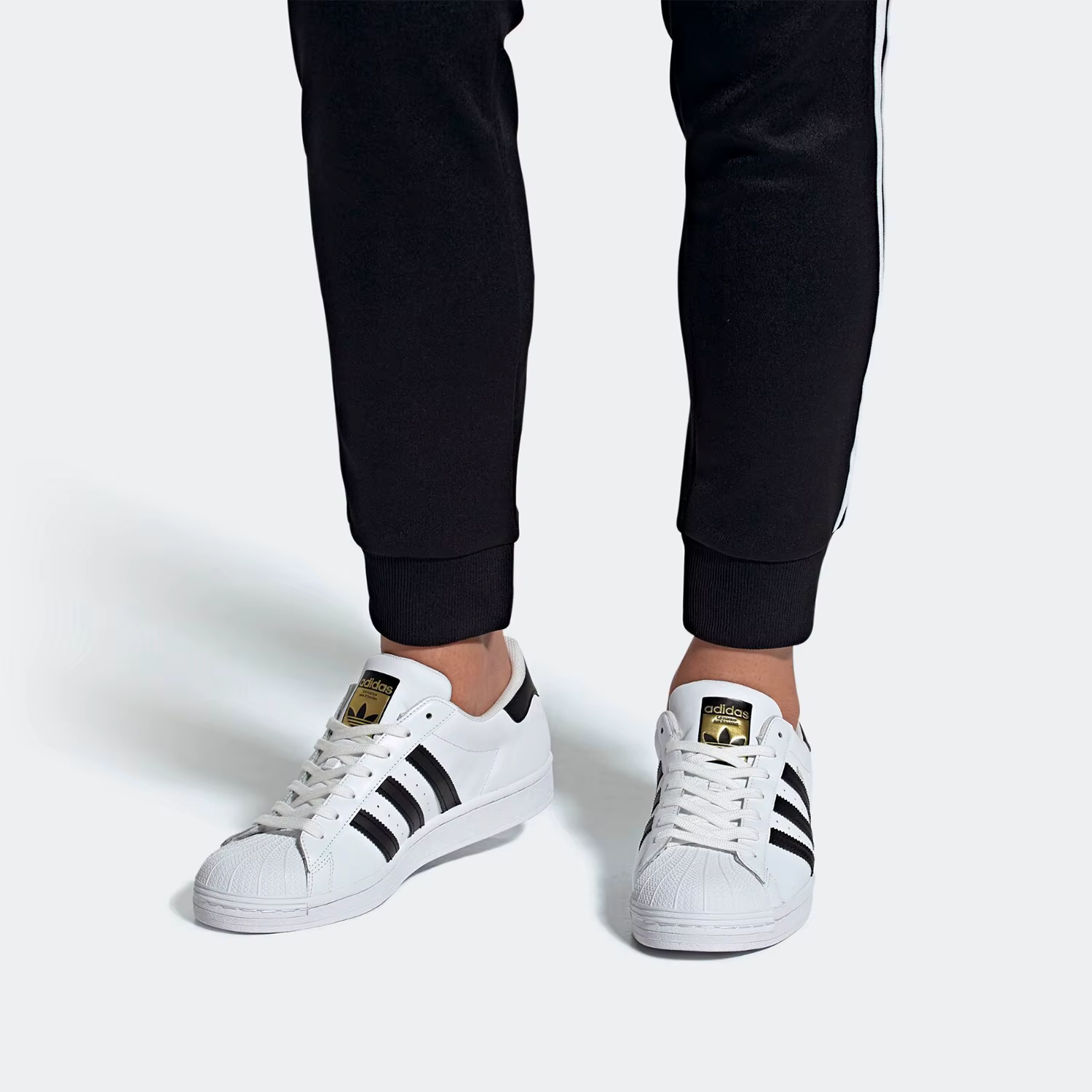 Adidas officiel véritable Superstar trèfle chaussures de planche décontractées pour hommes et femmes EG4958