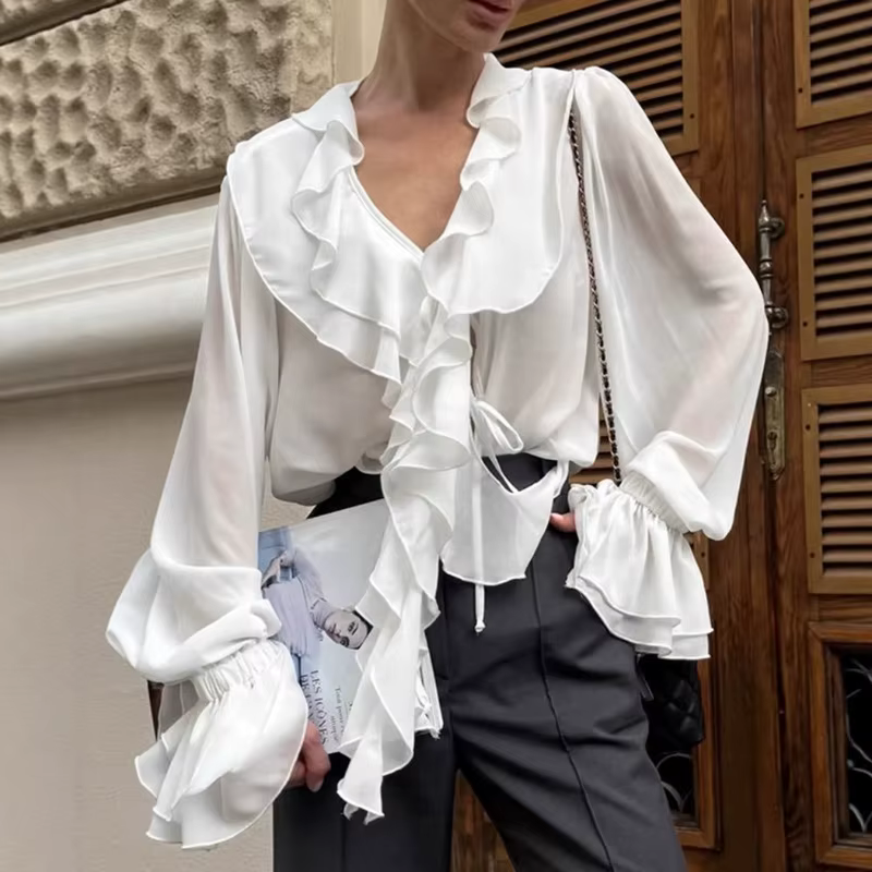 Chemisier en mousseline de soie à volants pour femme