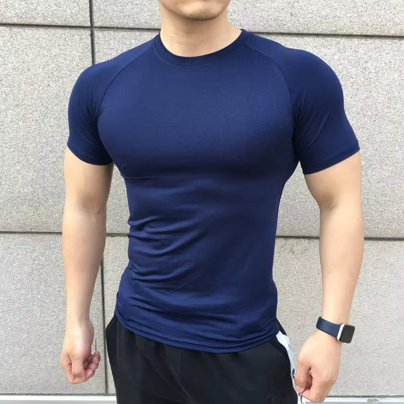 Nouveaux hommes d'été à manches courtes Fitness t-shirt course Sport Gym couleur unie séchage rapide