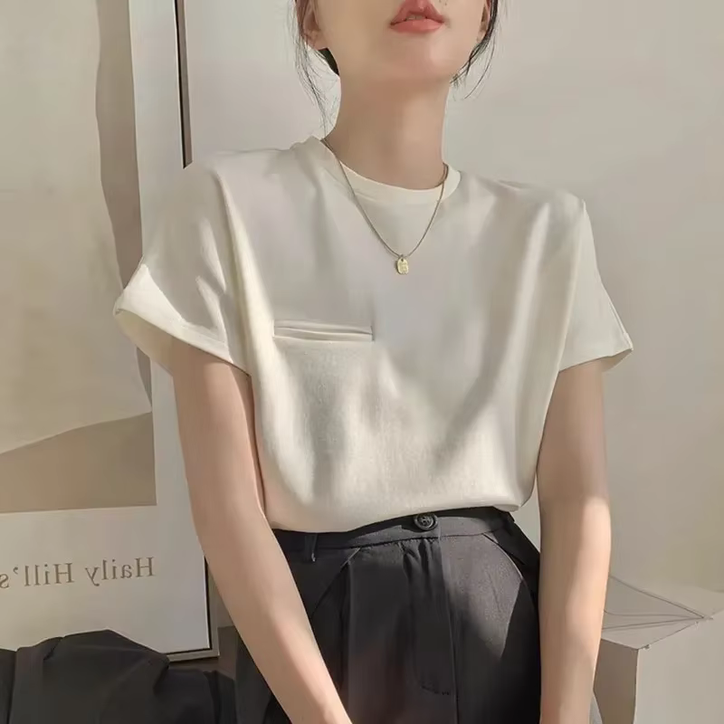 T-shirt blanc à manches courtes pour femmes