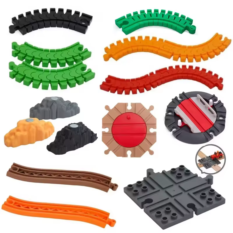 Accessoires de train en bois : rails flexibles en plastique, plateau tournant, pont incliné compatibles avec les rails en bois de marque, jouets ferroviaires