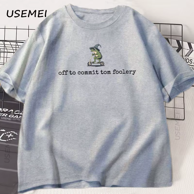 Off To Commit Tom Foolery Frog T-Shirt drôle Weirdcore Meme