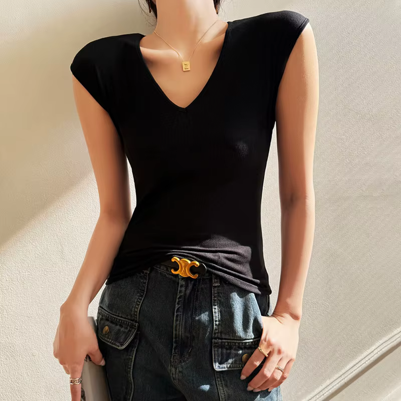 T-shirt pour femmes, col en v