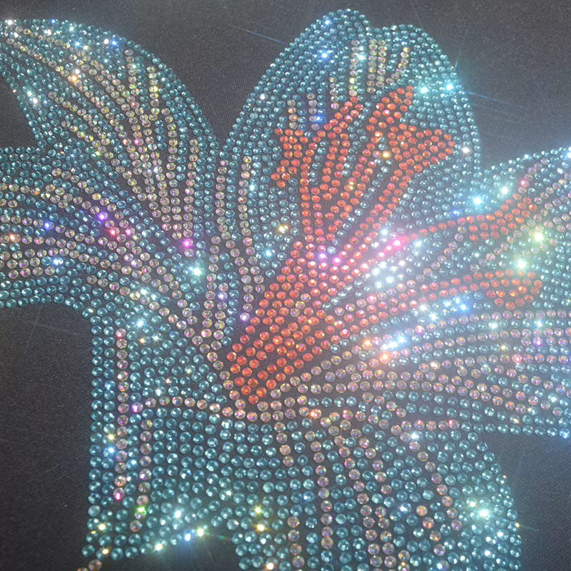 T-Shirt à fleurs en strass pour femmes
