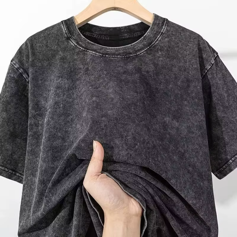 T-shirt unisexe en coton noir délavé à l'acide avec motif Loki de l'anime One Piece