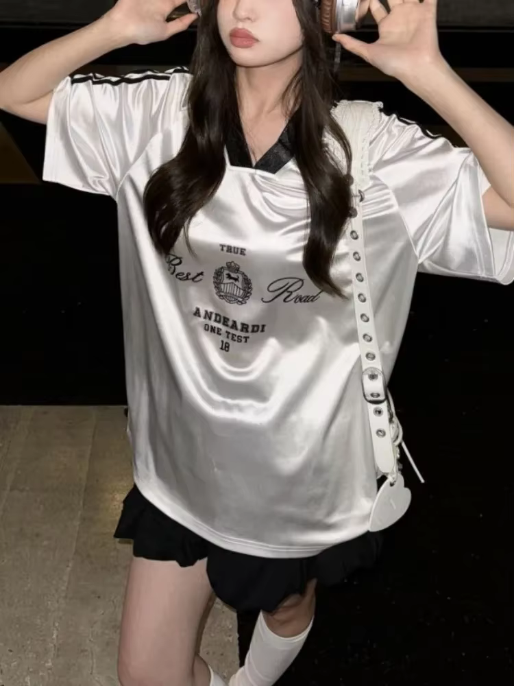 T-shirt de sport à manches courtes pour femmes