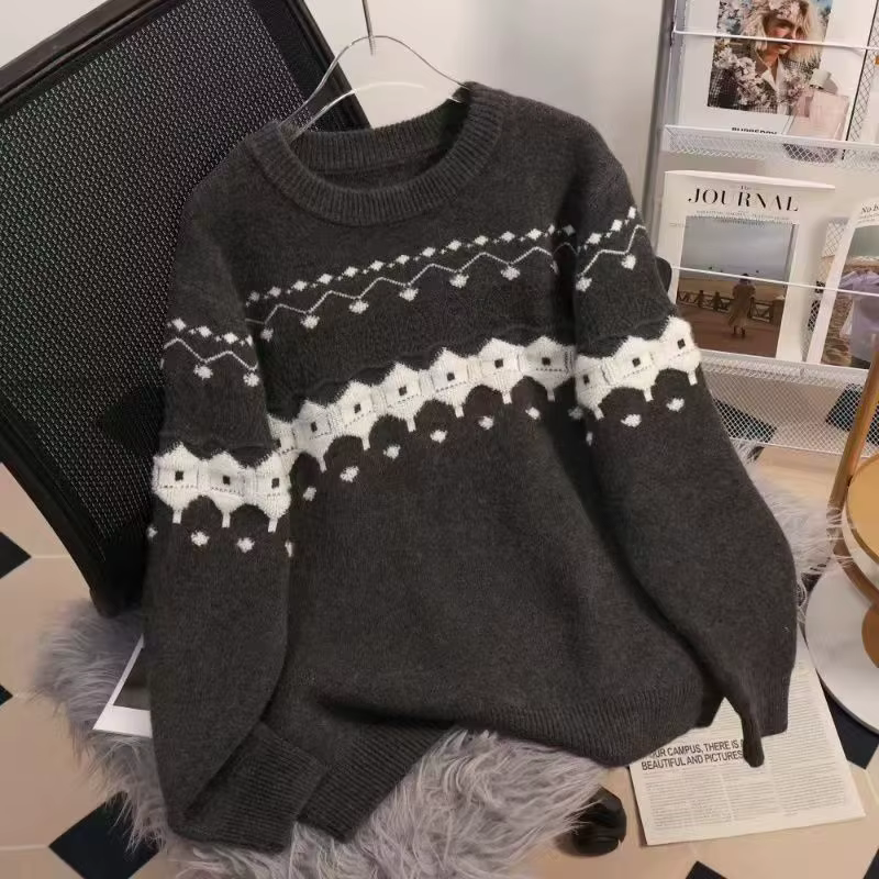 Nouveau pull à col rond pour femmes en automne et en hiver 2025, nouveau Style tendance, chemise à Base épaisse réduisant l'âge pour femmes
