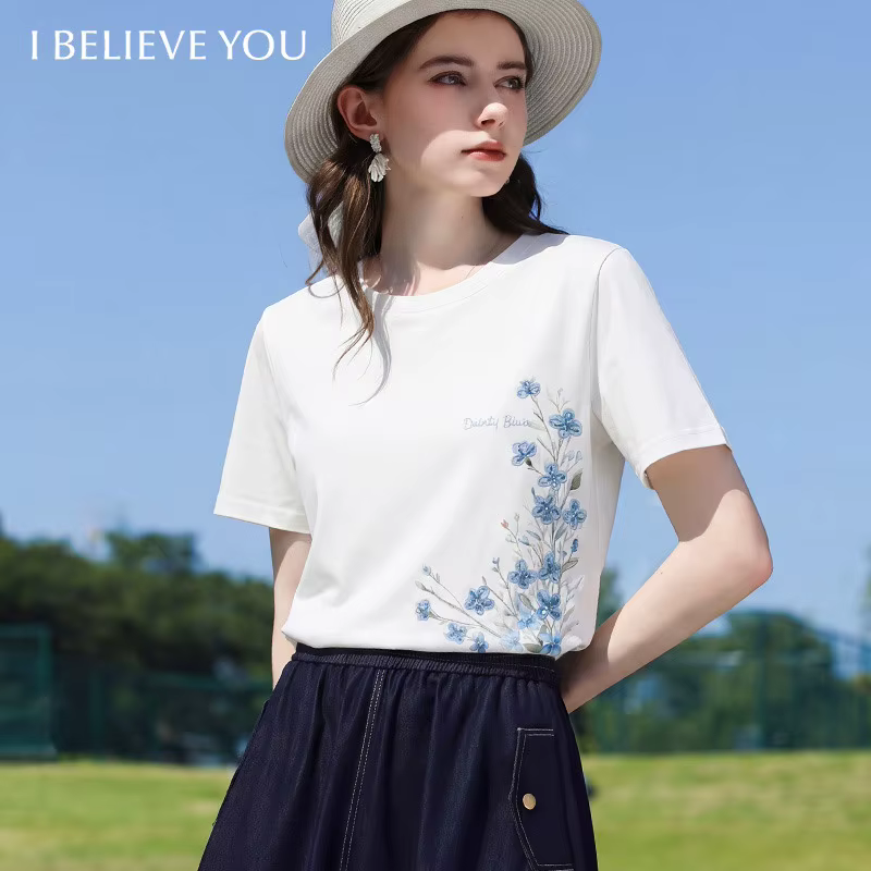 I BELIEVE YOU T-shirt blanc à manches courtes et col rond, nouvelle collection été 2026, imprimé floral brodé, haut décontracté pour femme 2262016278