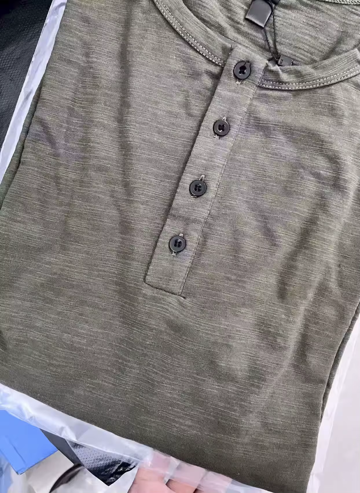 T-shirt Henley à manches longues pour homme