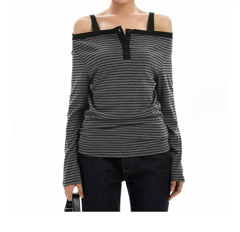 T-shirt rayé à une épaule et manches longues