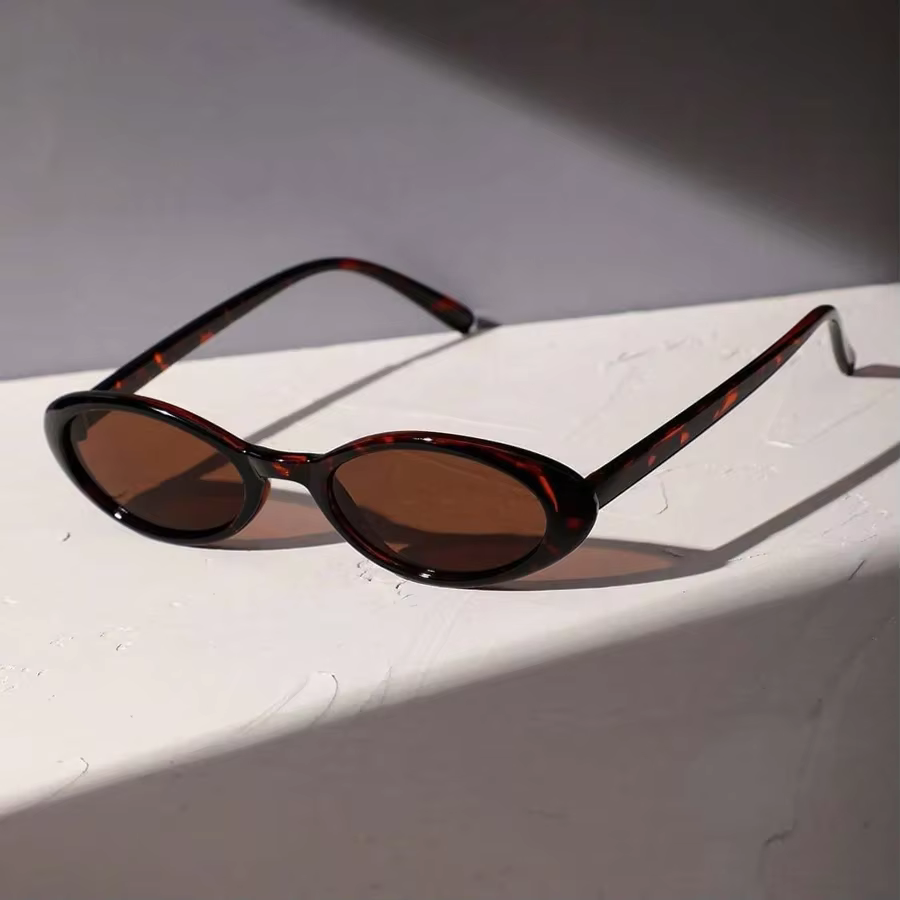 Lunettes de soleil ovales sexy pour femme